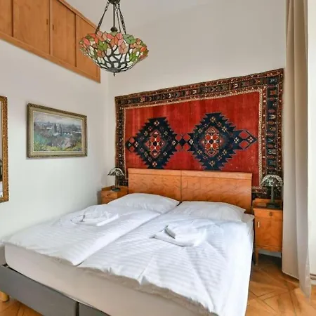 4 Sigle Beds Or 2 Double Beds Luxury Apartman